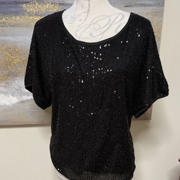 SEQUIN Short Sleeve Top, Round neck, Fully Lined, Black Size XL - Picture 2 of 8